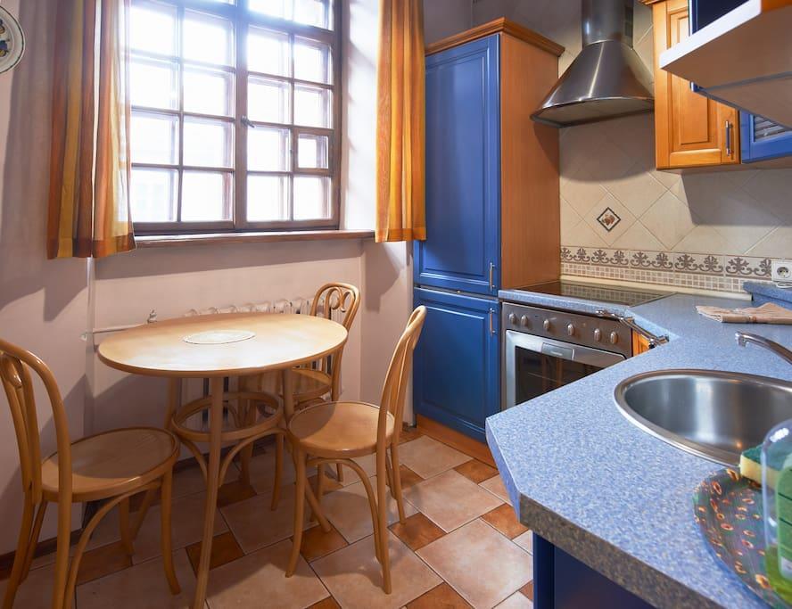 Cozy Apartment In Gothic Style House In The Heart Of The Old Town Vilnius Luaran gambar